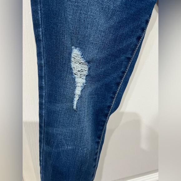 a.n.a Women's Dark Blue Skinny Jeans - Picture 5 of 6